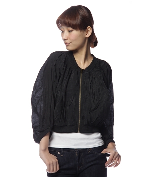 mystic（ミスティック）の「肩切替ブルゾン（ブルゾン・レディース・オフホワイト/ベージュ/ベージュ系その他/ブラック・ﾌﾘ-）」の2枚目の写真