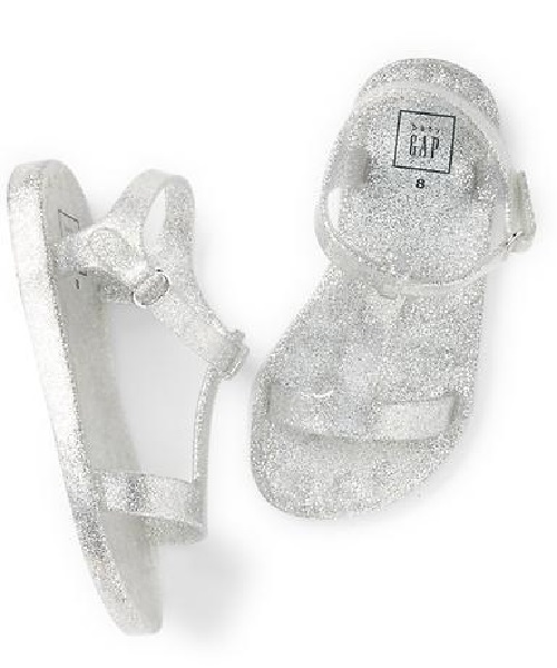 GAP(ギャップ)の「グリッターT字ストラップサンダル(サンダル・キッズ・シルバー/ピンクゴールド・14cm/16cm/13.5cm/12.5cm/15cm/16.5cm)」の2枚目の写真