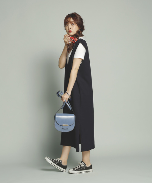 PLAIN CLOTHING（プレーンクロージング）の「ラウンドショルダーバッグ【PLAIN CLOTHING】（ショルダーバッグ・レディース・ブラウン/キャメル/ブラック/ライトブルー・FREE）」の14枚目の写真