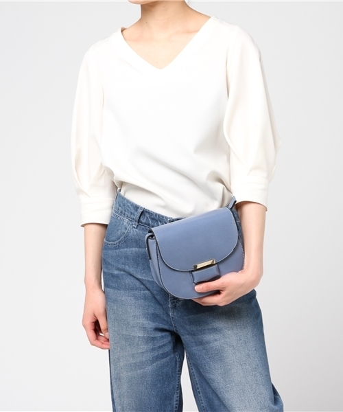 PLAIN CLOTHING（プレーンクロージング）の「ラウンドショルダーバッグ【PLAIN CLOTHING】（ショルダーバッグ・レディース・ブラウン/キャメル/ブラック/ライトブルー・FREE）」の16枚目の写真