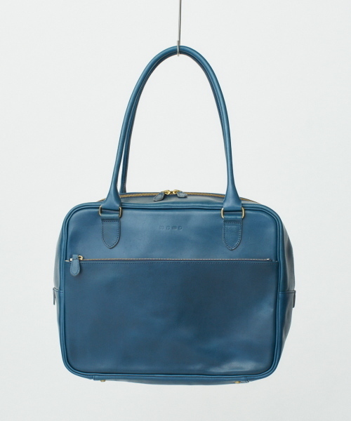 BRITANNIA LEATHER（ブリタニアレザー）の「【栃木レザー】LEATHER BOSTON BAG（ボストンバッグ・メンズ・ブラック/ダークブラウン/ネイビー/レッド/オリーブ/キャメル・FREE）」の5枚目の写真
