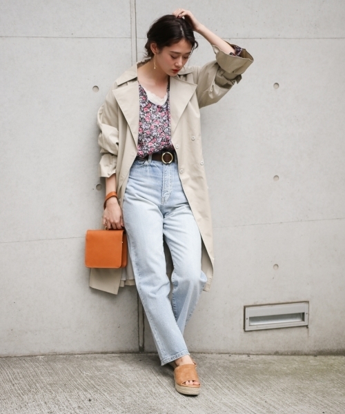 PAGEBOY（ページボーイ）の「花柄Vネック2WAYブラウス（シャツ/ブラウス・レディース・ホワイト系その他/ブラック系その他/ブルー系その他・FREE）」の19枚目の写真