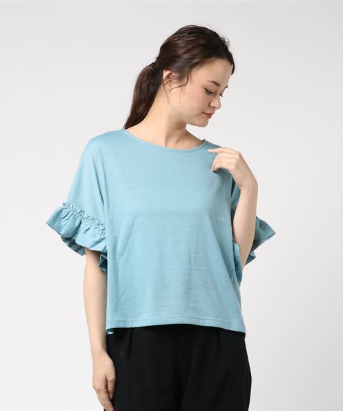 earth music&ecology（アースミュージックアンドエコロジー）の「・フリルスリーブプルオーバー（Tシャツ/カットソー・レディース・オフホワイト/ネイビー/ピンクベージュ/グレー系その他/イエロー/ミント・FREE）」の3枚目の写真