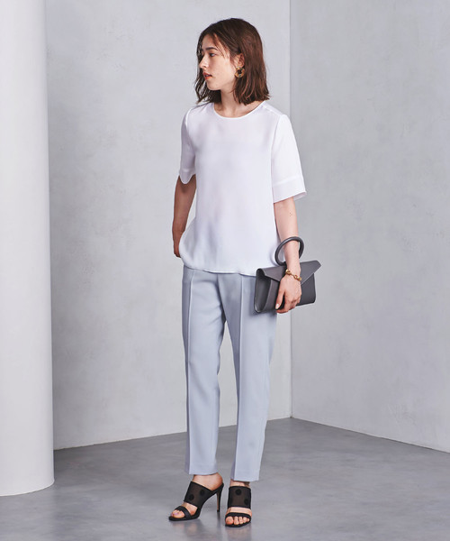 UNITED ARROWS(ユナイテッドアローズ)の「○UBCB サテン Tシャツブラウス(シャツ/ブラウス・レディース・ネイビー/オフホワイト/ライトブルー・36/38)」の13枚目の写真