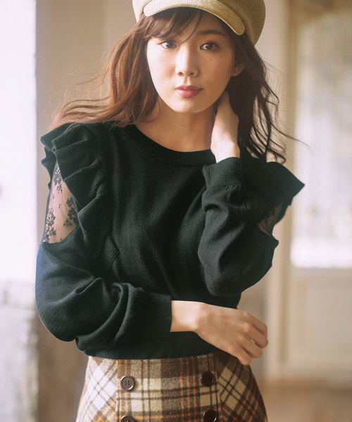 GeeRA(ジーラ)の「肩レースフリルニット(ニット/セーター・レディース・ブラック/オフホワイト/ピンク・SMALL/MEDIUM/LARGE/X-LARGE/XX-LARGE)」の3枚目の写真