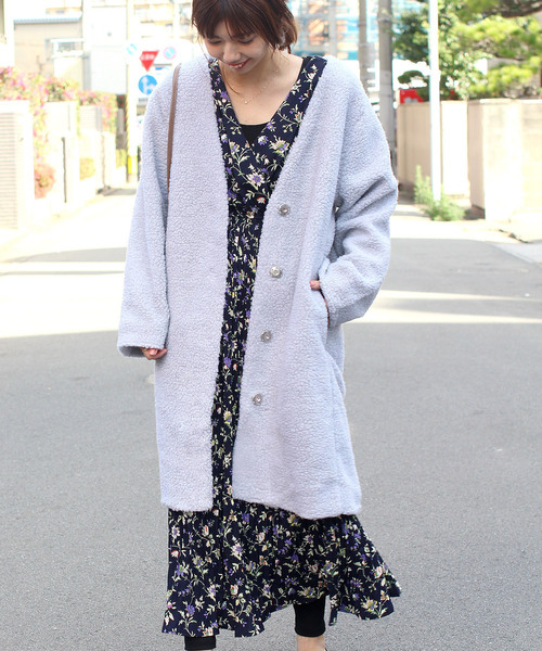 Bou Jeloud（ブージュルード）の「軽くてあったか◆ボアカラーレスコート（その他アウター・レディース・ライトグレー/モカ・38）」の17枚目の写真