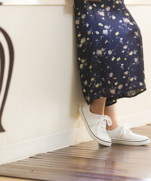 menue（メヌエ）の「シンプル デッキシューズ ローカット スニーカー（スニーカー・レディース・ブラック/ネイビー/グレー/ブルー/アイボリー/ブラック系その他・LL/3L/S/M/L/SS）」の10枚目の写真