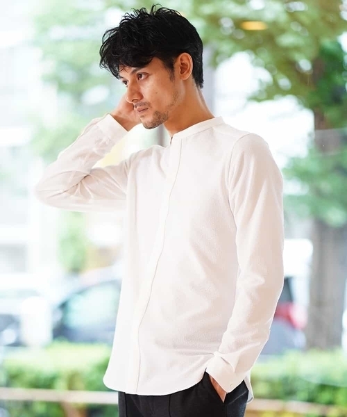 MICHEL KLEIN HOMME (ミッシェルクランオム)の「シャツ(エバレットギンガムサッカー)(シャツ/ブラウス・メンズ・ホワイト/ブラック/ネイビー・44/46/51/48)」の9枚目の写真