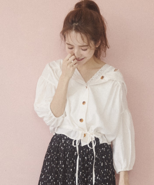 Heather（ヘザー）の「ボリュームフーディー/SS　841788（シャツ/ブラウス・レディース・アイボリー/パープル/ブラック/ベージュ・FREE）」の2枚目の写真