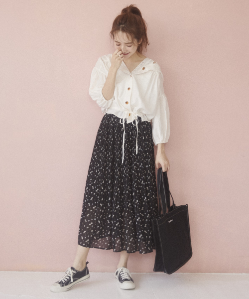 Heather（ヘザー）の「ボリュームフーディー/SS　841788（シャツ/ブラウス・レディース・アイボリー/パープル/ブラック/ベージュ・FREE）」の20枚目の写真