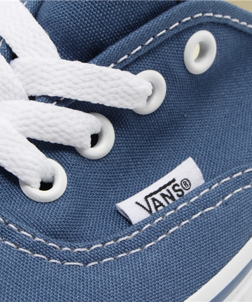 NANO universe(ナノユニバース)の「VANS/AUTHENTIC(スニーカー・レディース・ホワイト/ブラック/ネイビー/レッド・7/5/8/6)」の10枚目の写真