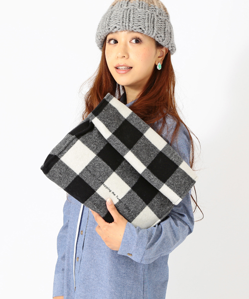 Ray BEAMS（レイビームス）の「20/80 / チェック スモール クラッチバッグ（クラッチバッグ・レディース・ホワイト/レッド・ONE SIZE）」の15枚目の写真