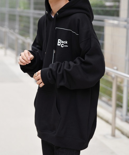 kutir（クティール）の「スクエアロゴウラキモウパーカー（パーカー・メンズ・ブラック/ダークブラウン/グリーン・MEDIUM/LARGE）」の4枚目の写真