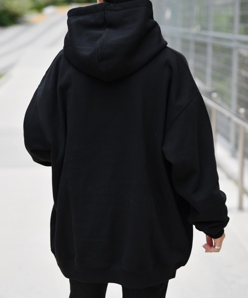 kutir（クティール）の「スクエアロゴウラキモウパーカー（パーカー・メンズ・ブラック/ダークブラウン/グリーン・MEDIUM/LARGE）」の8枚目の写真