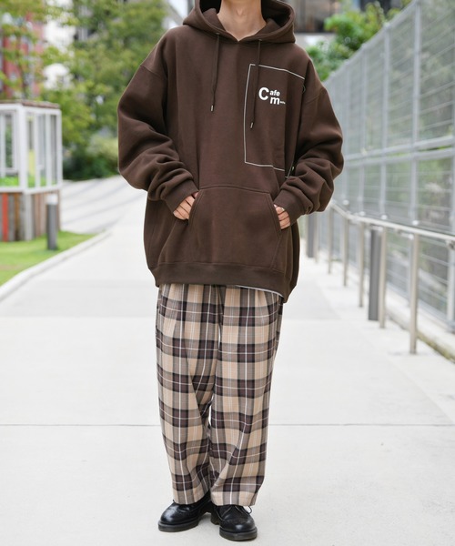 kutir（クティール）の「スクエアロゴウラキモウパーカー（パーカー・メンズ・ブラック/ダークブラウン/グリーン・MEDIUM/LARGE）」の9枚目の写真