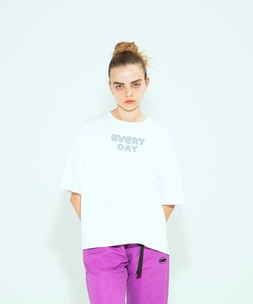 Candy Stripper（キャンディストリッパー）の「MELANCHOLY TEE（Tシャツ/カットソー・レディース・ブラック/ラベンダー/オフホワイト/ピンク・2）」の5枚目の写真