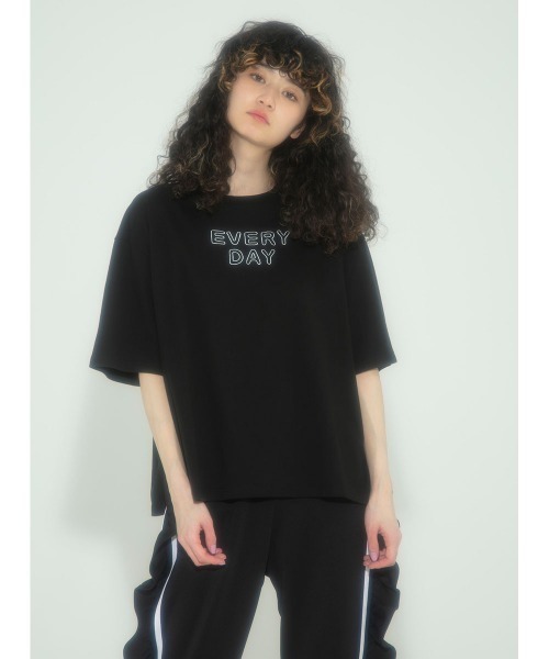 Candy Stripper（キャンディストリッパー）の「MELANCHOLY TEE（Tシャツ/カットソー・レディース・ブラック/ラベンダー/オフホワイト/ピンク・2）」の18枚目の写真