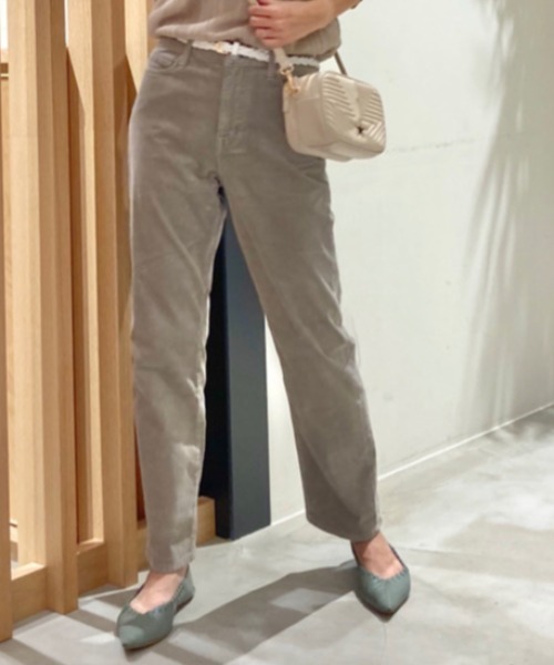 BAYFLOW(ベイフロー)の「コーデュロイテーパードパンツ(その他パンツ・レディース・ベージュ/グレー/オフホワイト/ブルー/グリーン・SMALL/MEDIUM/LARGE)」の3枚目の写真