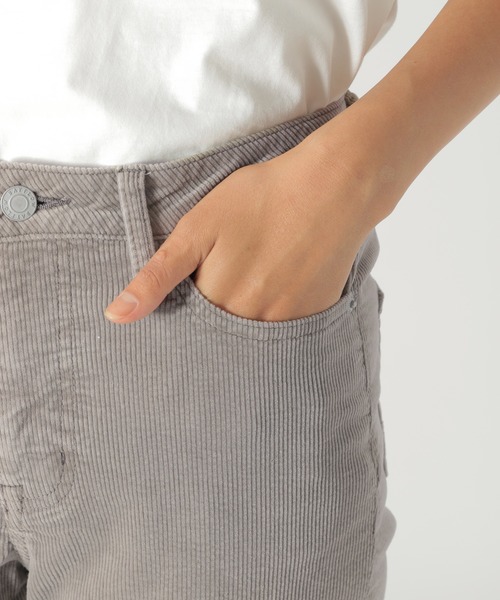 BAYFLOW(ベイフロー)の「コーデュロイテーパードパンツ(その他パンツ・レディース・ベージュ/グレー/オフホワイト/ブルー/グリーン・SMALL/MEDIUM/LARGE)」の15枚目の写真