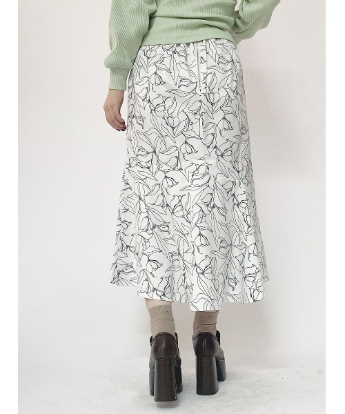 one way（ワンウェイ）の「【oneway】ラインフラワーマーメイドスカート（スカート・レディース・ホワイト/ブラック・FREE）」の7枚目の写真