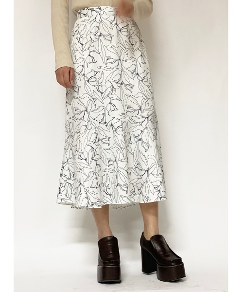 one way（ワンウェイ）の「【oneway】ラインフラワーマーメイドスカート（スカート・レディース・ホワイト/ブラック・FREE）」の9枚目の写真