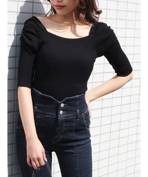 ROYAL PARTY（ロイヤルパーティー）の「【エコヴェロ】洗えるニットスクエアネック半袖トップス（ニット/セーター・レディース・グリーン/ネイビー/オフホワイト/ブルー/ピンク/ブラック/ブラック系その他/マルチ/ベージュ/ホワイト系その他2・FREE）」の5枚目の写真