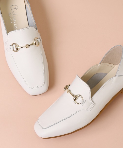 artemis by DIANA(アルテミスバイダイアナ)の「スクエアトゥビット付きレザーバブーシュ(ローファー・レディース・ブラック/ホワイト/ブラウン・22.0cm/22.5cm/23.0cm/23.5cm/24.0cm/24.5cm/25.0cm)」の10枚目の写真