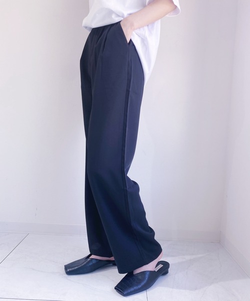 CLEA(クレア)の「セミワイドイージーパンツ(スラックス・レディース・ブラック/ミント・M)」の5枚目の写真