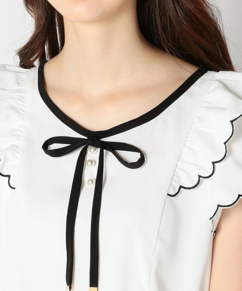 LODISPOTTO(ロディスポット)の「バイカラースカラップフリルブラウス(シャツ/ブラウス・レディース・ホワイト/ネイビー/ピンク・MEDIUM)」の10枚目の写真