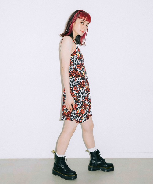 X-girl（エックスガール）の「FLORAL LEOPARD ALOHA CAMISOLE DRESS（ワンピース・レディース・ホワイト/ライトブルー/グレー・S/M）」の16枚目の写真