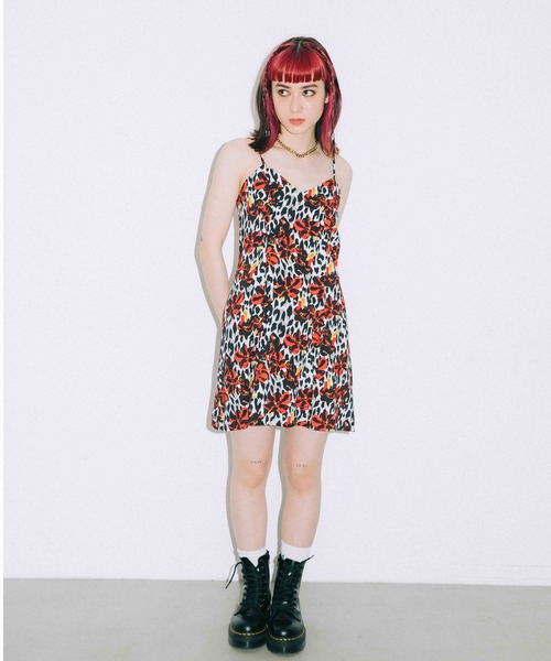 X-girl（エックスガール）の「FLORAL LEOPARD ALOHA CAMISOLE DRESS（ワンピース・レディース・ホワイト/ライトブルー/グレー・S/M）」の12枚目の写真