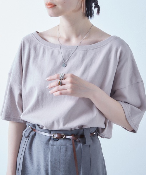 ECRIRE（エクリール）の「綿100％ 10oz天竺コットン ボートネックボックスT（Tシャツ/カットソー・レディース・オフホワイト/チャコールグレー/ピンク/ライトグリーン・フリー）」の4枚目の写真