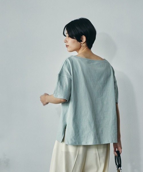 ECRIRE（エクリール）の「綿100％ 10oz天竺コットン ボートネックボックスT（Tシャツ/カットソー・レディース・オフホワイト/チャコールグレー/ピンク/ライトグリーン・フリー）」の8枚目の写真