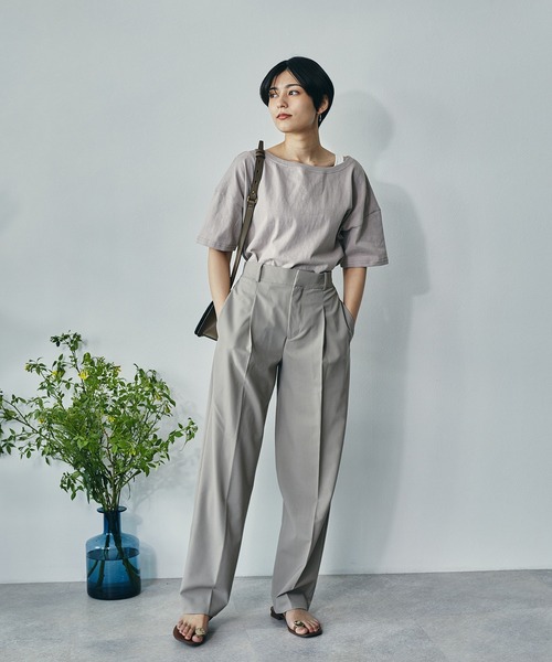 ECRIRE（エクリール）の「綿100％ 10oz天竺コットン ボートネックボックスT（Tシャツ/カットソー・レディース・オフホワイト/チャコールグレー/ピンク/ライトグリーン・フリー）」の18枚目の写真