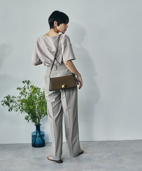 ECRIRE（エクリール）の「綿100％ 10oz天竺コットン ボートネックボックスT（Tシャツ/カットソー・レディース・オフホワイト/チャコールグレー/ピンク/ライトグリーン・フリー）」の20枚目の写真