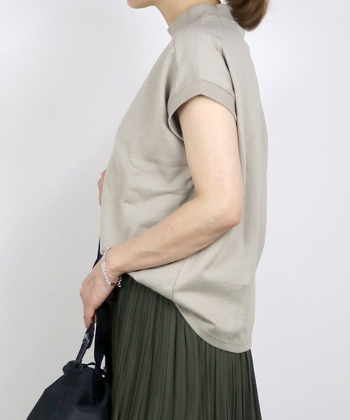 Grand PARK（グランドパーク）の「デイリープルオーバー（Tシャツ/カットソー・レディース・チャコールグレー/ベージュ/オフホワイト・FREE）」の12枚目の写真