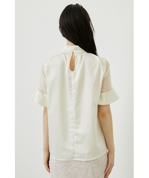 rienda(リエンダ)の「袖シースルーハイネックトップス(シャツ/ブラウス・レディース・ライトブルー/アイボリー・FREE)」の6枚目の写真