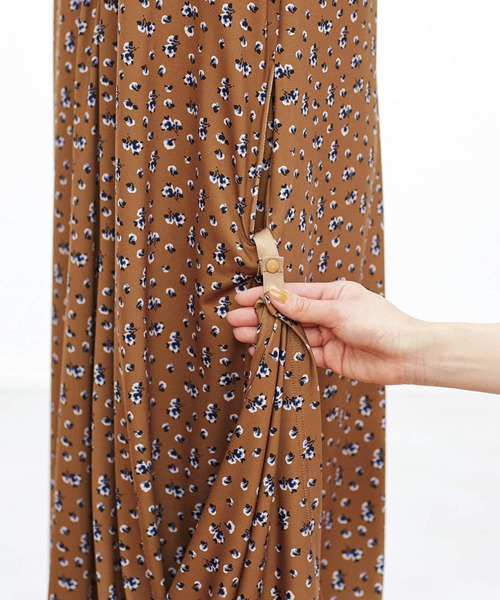 Live in comfort(リブインコンフォート)の「リブ イン コンフォート はまじとコラボ 着心地グンと伸びやかなカットソーオールインワン(サロペット/オーバーオール・レディース・ブラック/キャメル・XX-LARGE/X-LARGE/MEDIUM/LARGE/XXX-LARGE/SMALL)」の10枚目の写真