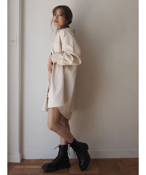 EVRIS(エヴリス)の「【ZOZO限定】シンプルオーバーサイズシャツ(シャツ/ブラウス・レディース・ホワイト/ブルー/アイボリー・FREE)」の13枚目の写真