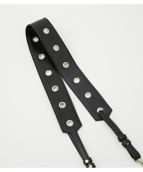 AZUL by moussy(アズールバイマウジー)の「STUDS SQUARE BAG/スタッズスクエアバッグ(ショルダーバッグ・レディース・ブラック/グリーン・FREE)」の5枚目の写真