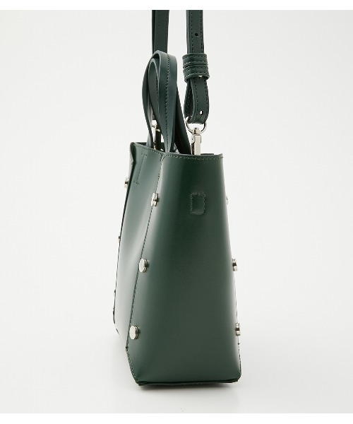 AZUL by moussy(アズールバイマウジー)の「STUDS SQUARE BAG/スタッズスクエアバッグ(ショルダーバッグ・レディース・ブラック/グリーン・FREE)」の10枚目の写真