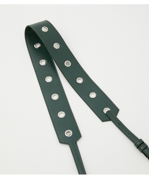 AZUL by moussy(アズールバイマウジー)の「STUDS SQUARE BAG/スタッズスクエアバッグ(ショルダーバッグ・レディース・ブラック/グリーン・FREE)」の4枚目の写真