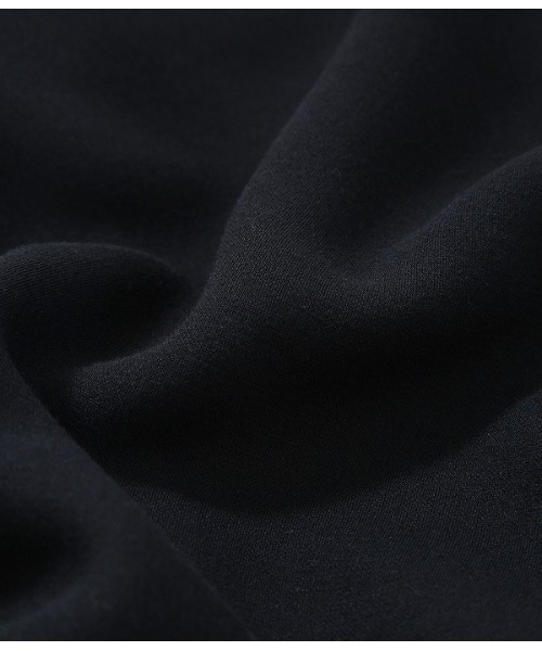 GOLD（ゴールド）の「GOLD / ゴールド：ESTEL SMOOTH CREW NECK：21B-GL68802[MUS]（スウェット・メンズ・ブラック/ブラウン・MEDIUM/LARGE/SMALL）」の7枚目の写真