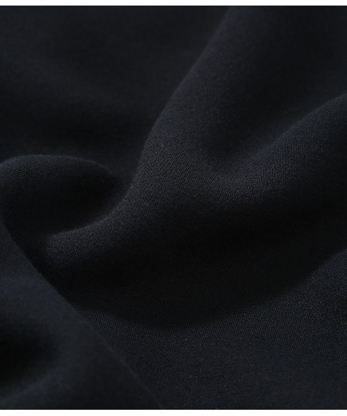 GOLD（ゴールド）の「GOLD / ゴールド：ESTEL SMOOTH CREW NECK：21B-GL68802[MUS]（スウェット・メンズ・ブラック/ブラウン・MEDIUM/LARGE/SMALL）」の18枚目の写真