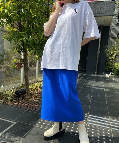 Romansual（ロマンシュアル）の「Romansual/ロゴ刺繍Tシャツ（Tシャツ/カットソー・レディース・ブラック/ベージュ/オフホワイト・MEDIUM/LARGE）」の18枚目の写真