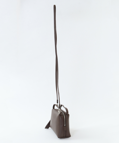 Tiara（ティアラ）の「【Gianni Chiarini】ALIFA（小）（ショルダーバッグ・レディース・グレイッシュベージュ/ダークブラウン/ブラック・FREE）」の4枚目の写真