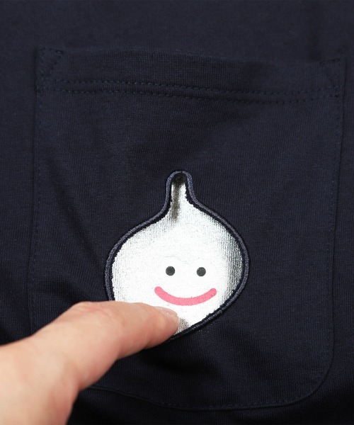 Design Tshirts Store graniph(デザイン ティーシャツ ストア グラニフ)の「メタルスライム(ドラゴンクエスト)|コラボワンピース(ワンピース・レディース・ネイビー・FREE)」の5枚目の写真