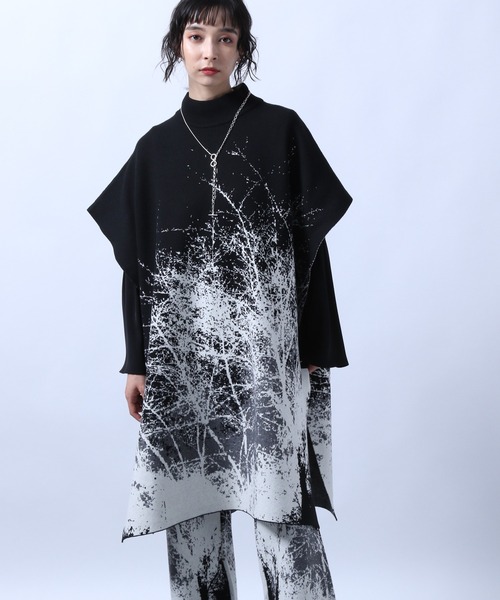 HARE(ハレ)の「ランドスケープポンチョ(HARE)(ポンチョ・レディース・ブラック/ベージュ・FREE)」の7枚目の写真
