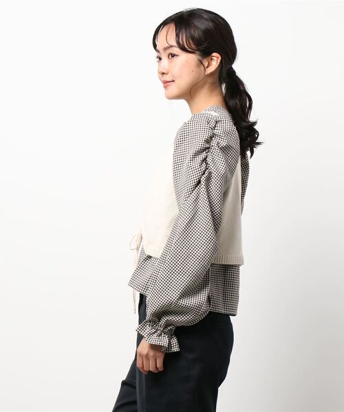 ems excite(エムズエキサイト)の「【セットアイテム】ニットビスチェ+チェックブラウス(ベスト・レディース・アイボリー/グリーン/ボルドー・FREE)」の15枚目の写真