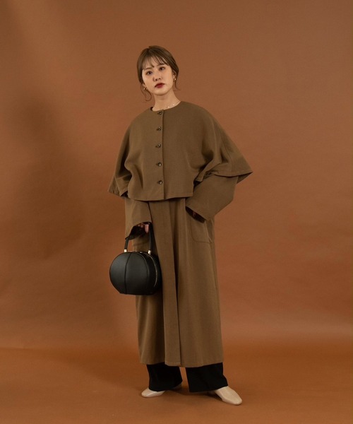 Amiur（エミレ）の「cape design poncho coat（ポンチョ・レディース・ベージュ/ブラウン・M/S）」の16枚目の写真